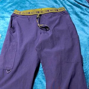 2pair Navy Med Couture Activate Yoga 2 Cargo Pocket Pant | 8758